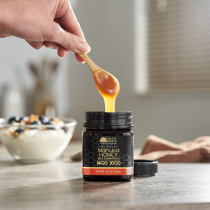 Natures Gold Manuka Honey Image 6 MG0 1000 250g